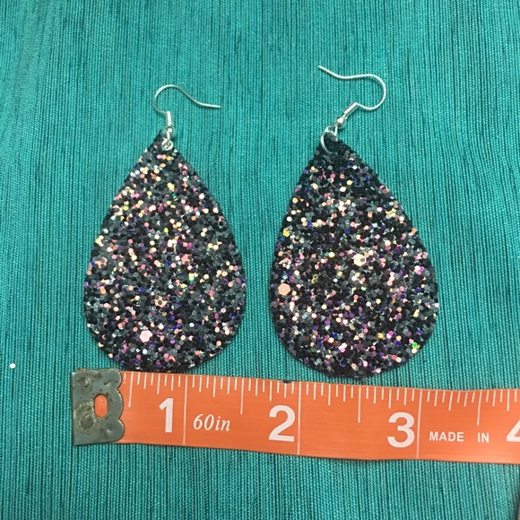 Black Glitter Earrings! - Picture 3 of 6